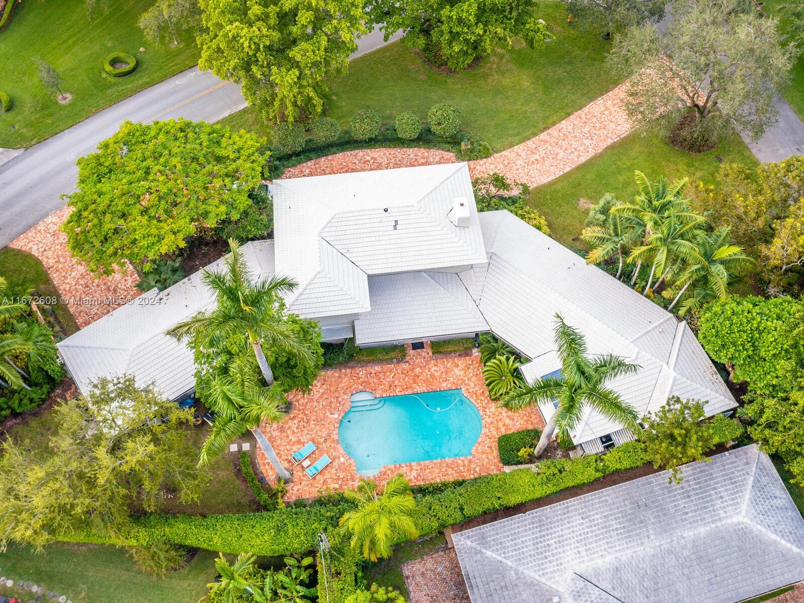 CORAL GABLES COUNTRY CLUB - Residential