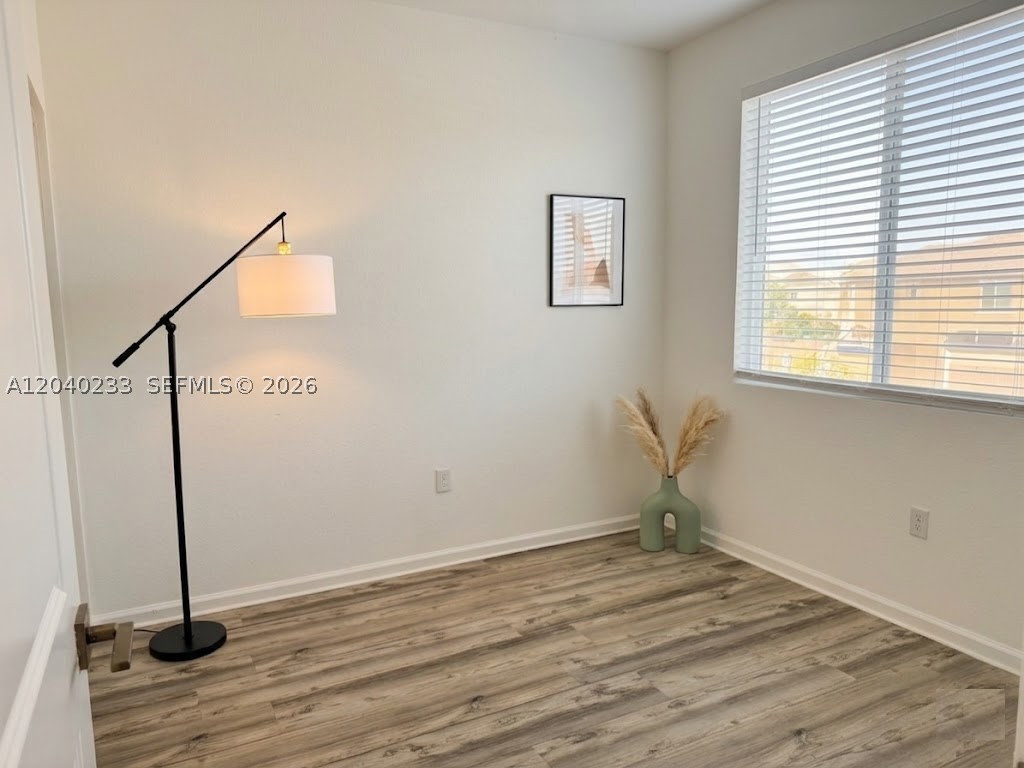 TOWNS AT SEASCAPE - Residential