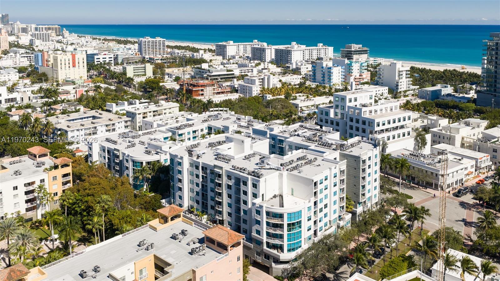 THE COSMOPOLITAN RESIDENC - Residential