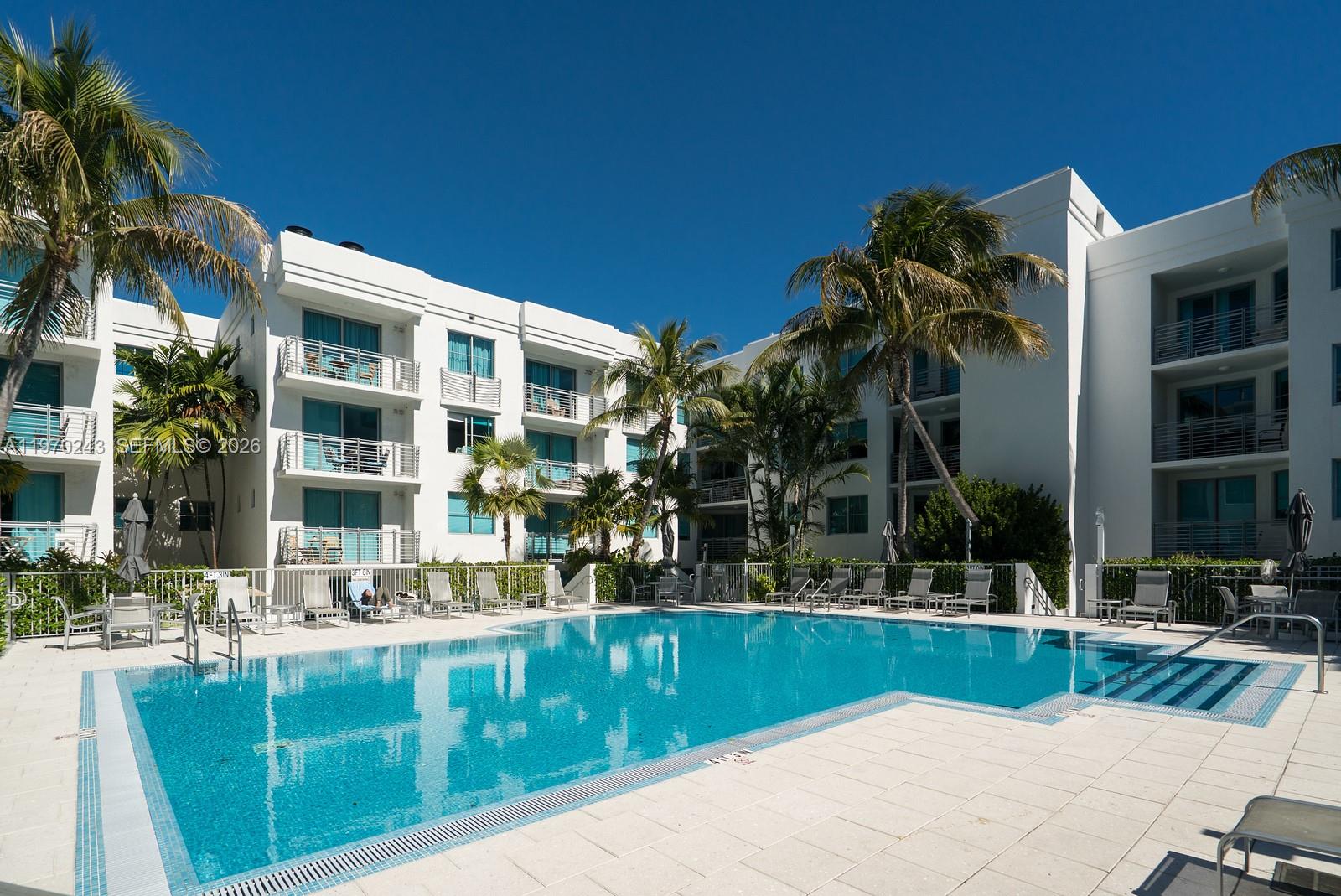 THE COSMOPOLITAN RESIDENC - Residential