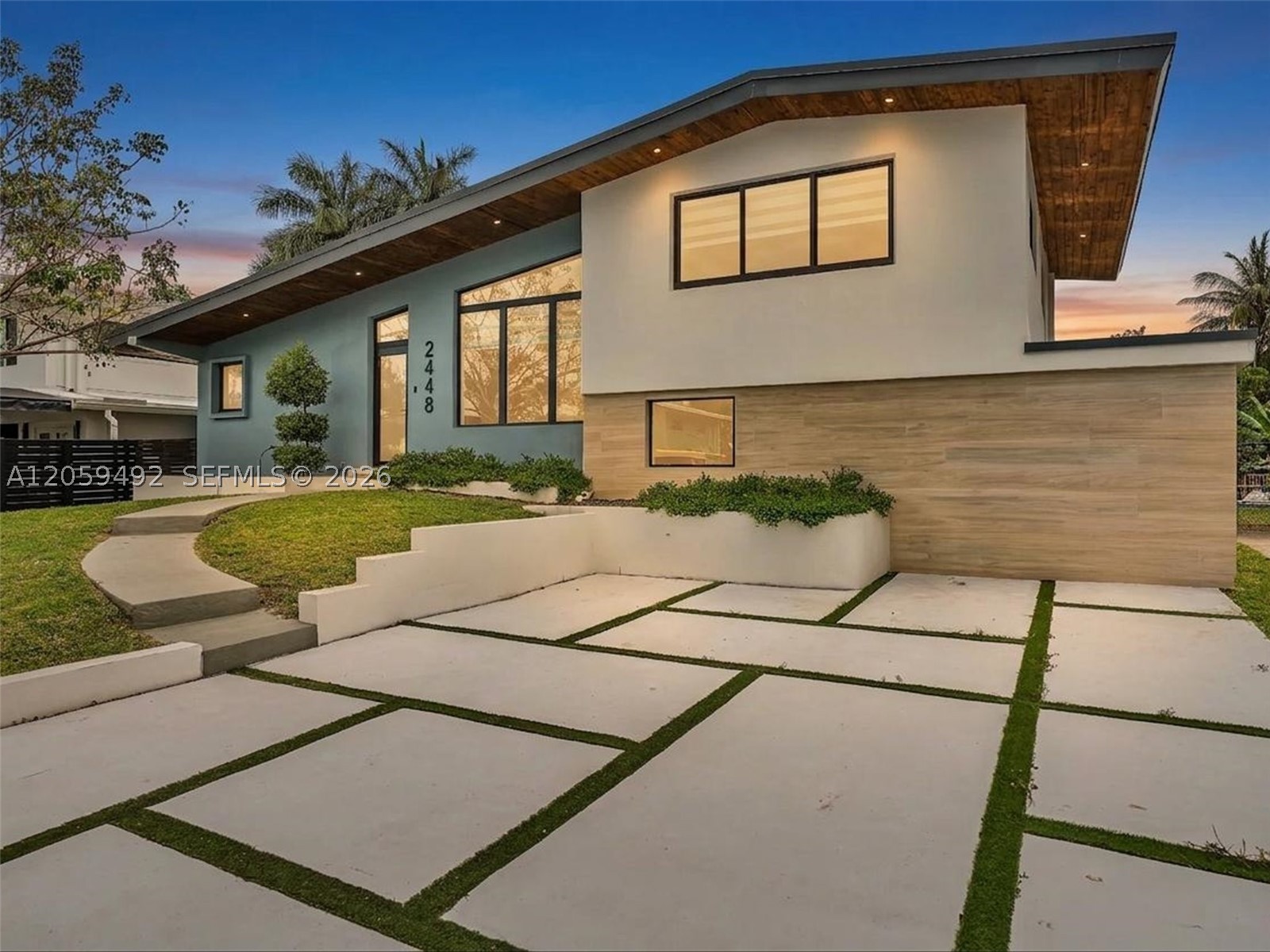 LAUDERDALE ISLES NO 2-BLK - Residential
