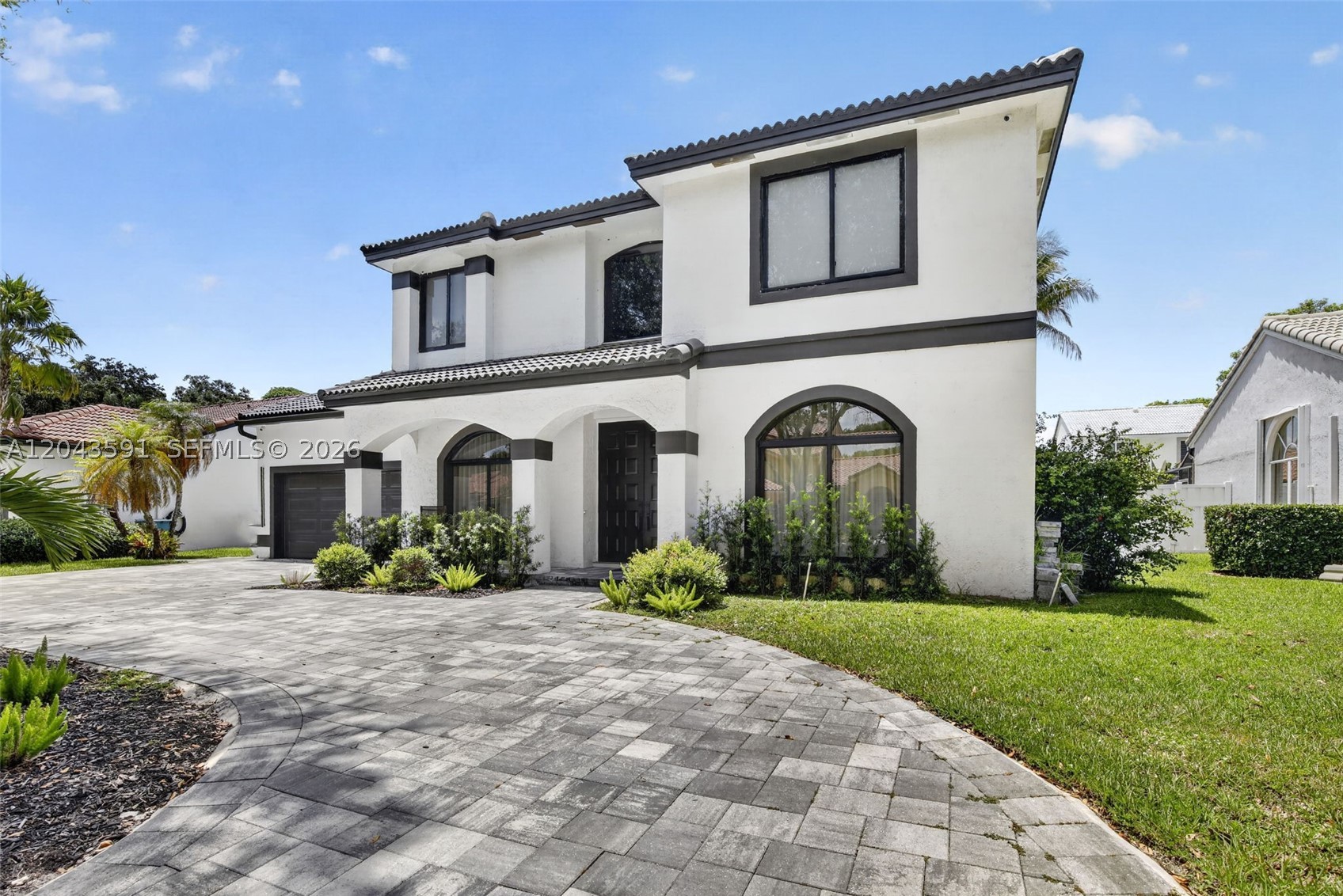 EMBASSY LAKES PHASE II - Residential