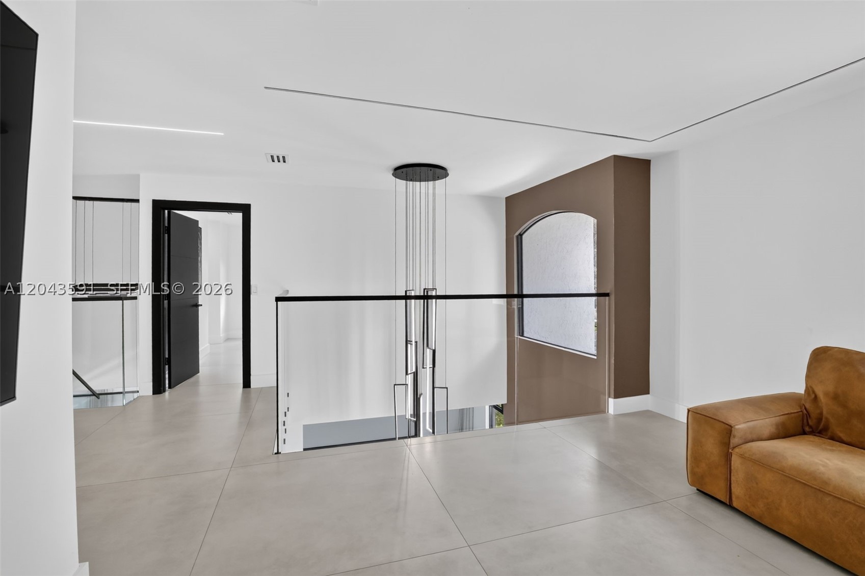 EMBASSY LAKES PHASE II - Residential