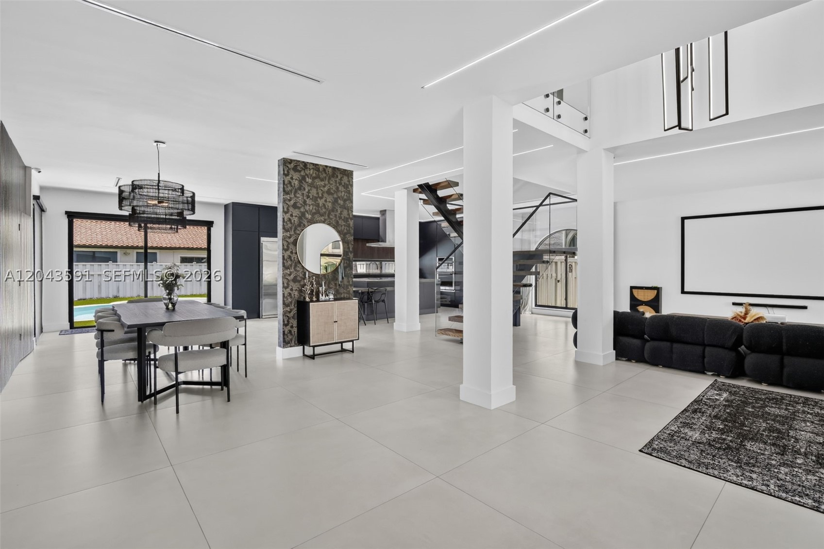 EMBASSY LAKES PHASE II - Residential