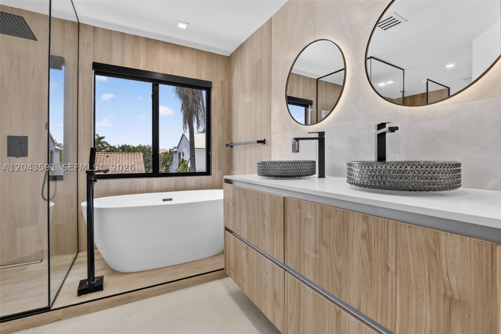 EMBASSY LAKES PHASE II - Residential