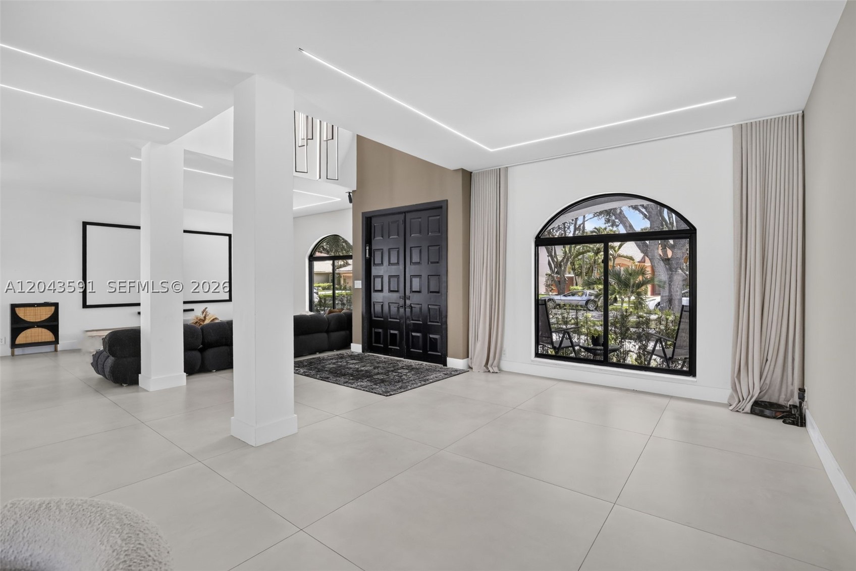 EMBASSY LAKES PHASE II - Residential