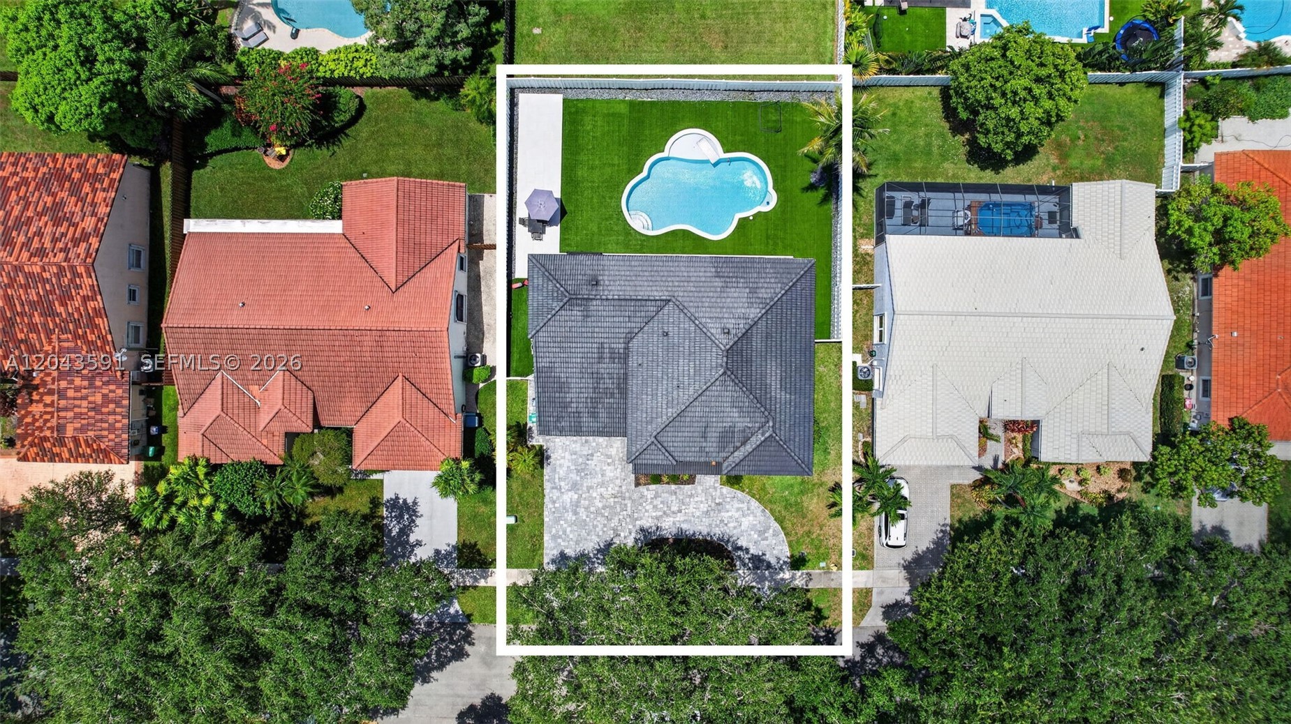 EMBASSY LAKES PHASE II - Residential