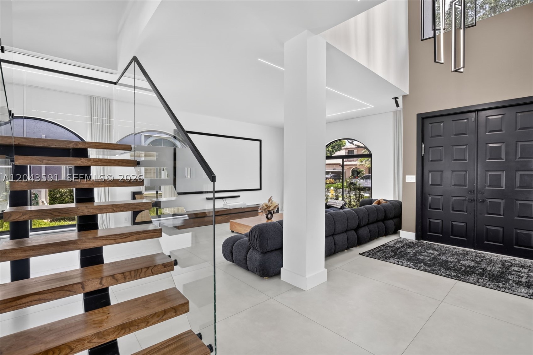 EMBASSY LAKES PHASE II - Residential