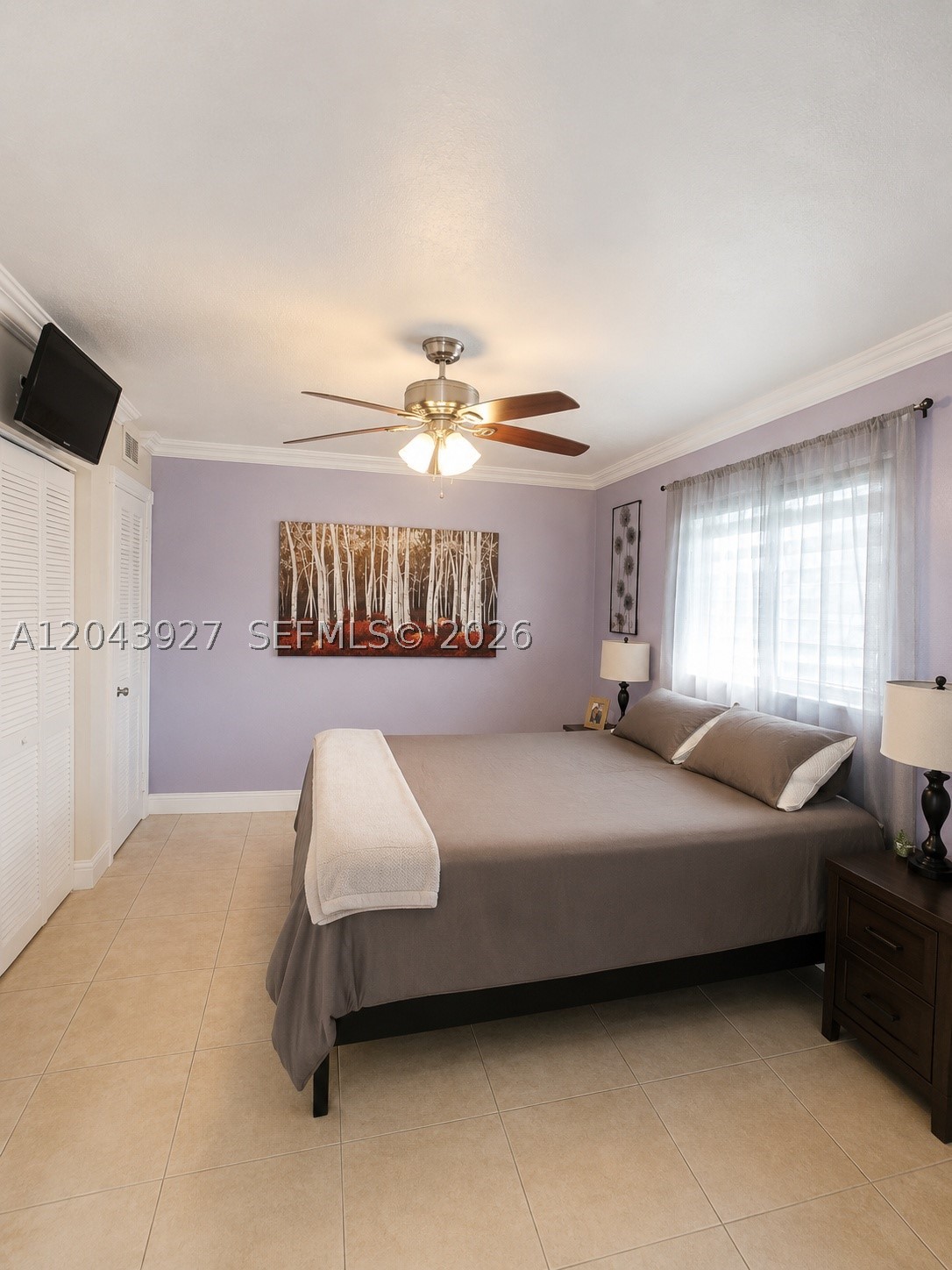 THE KENSINGTON CONDO - Residential