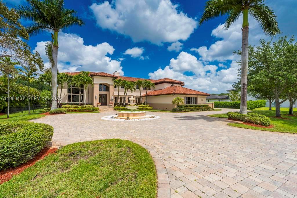 OAK HOLLOW ESTATES - Residential