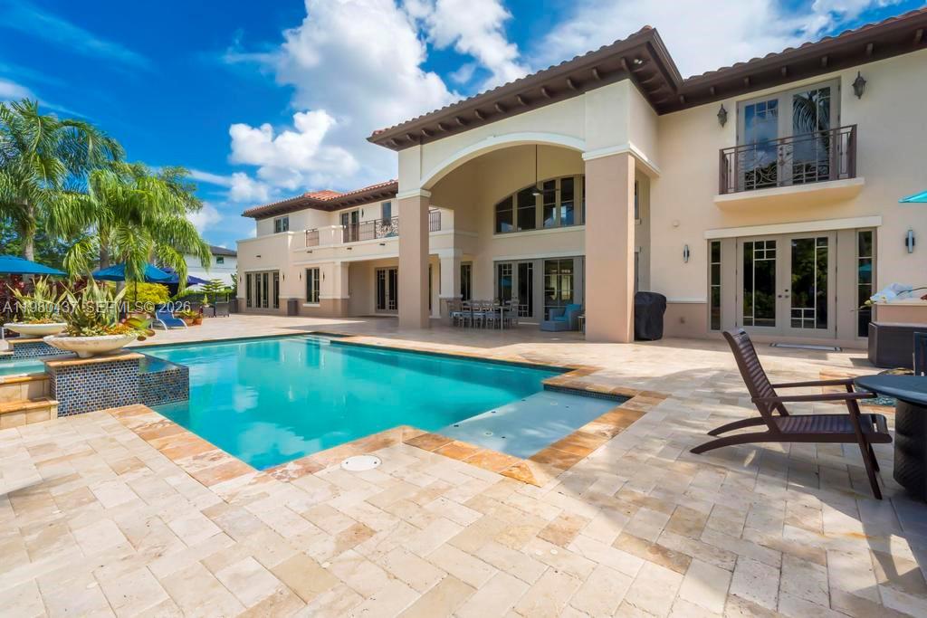 OAK HOLLOW ESTATES - Residential