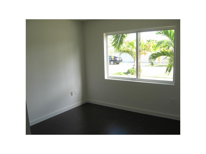 THE RAAS SUB - Residential Lease