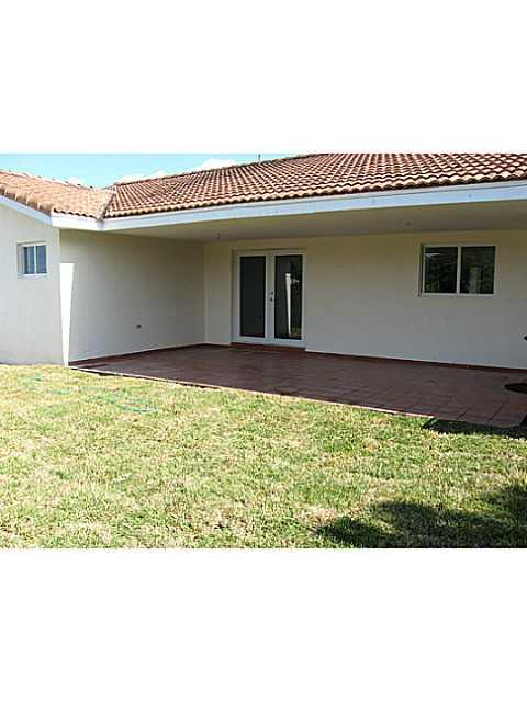 THE RAAS SUB - Residential Lease