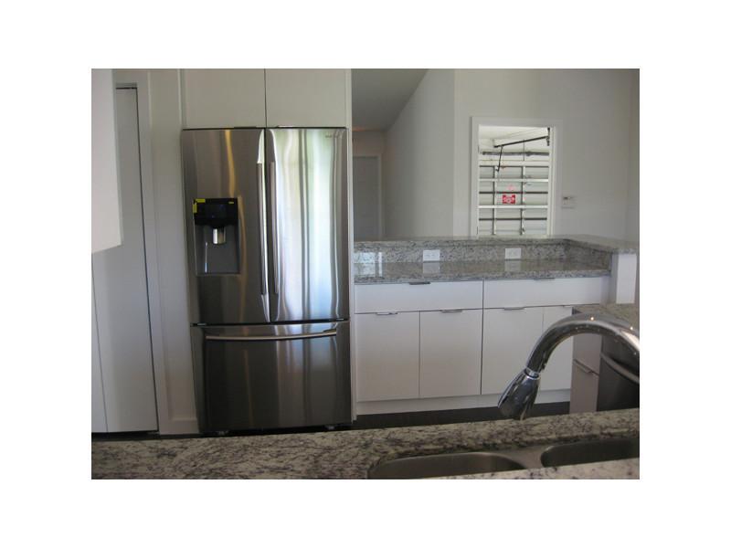 THE RAAS SUB - Residential Lease