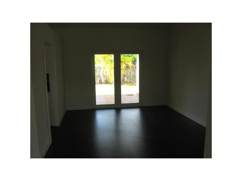 THE RAAS SUB - Residential Lease