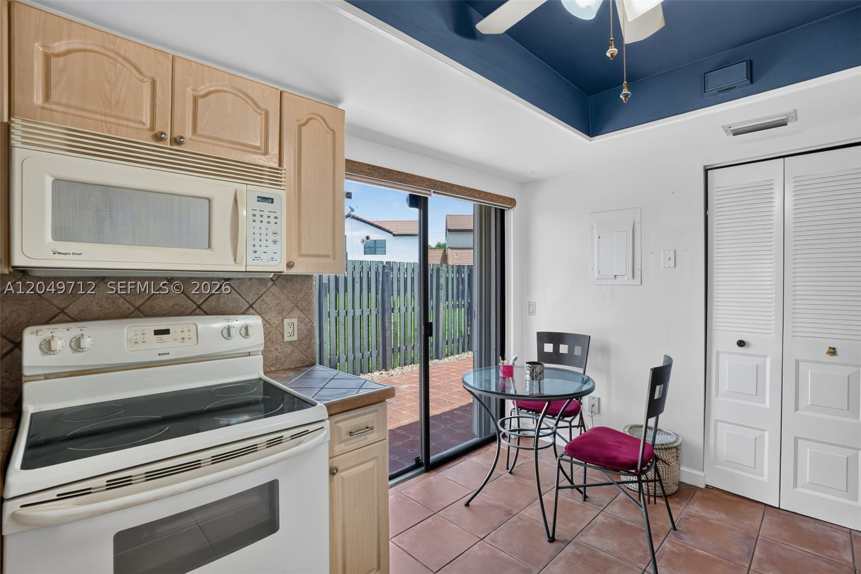 LKS OF MEADOW VILG HOMES - Residential