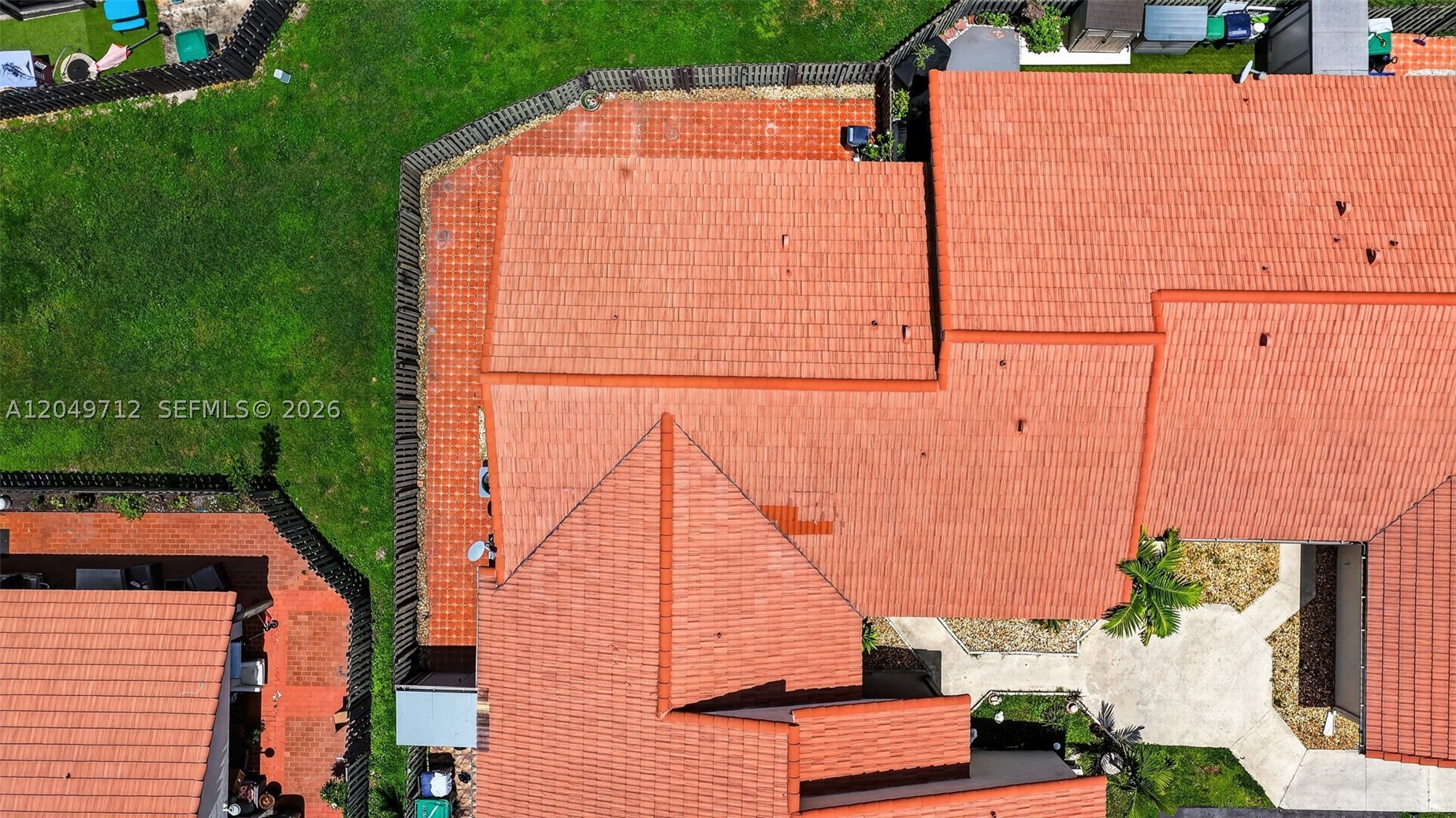LKS OF MEADOW VILG HOMES - Residential