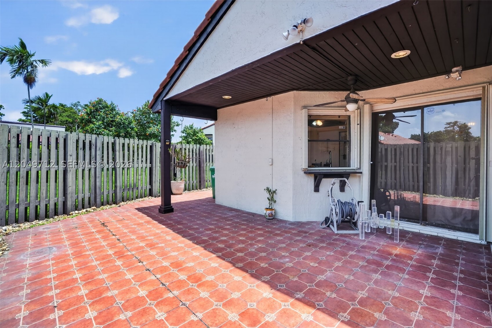 LKS OF MEADOW VILG HOMES - Residential