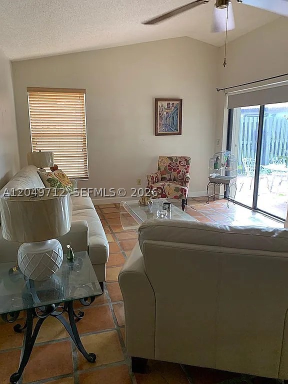 LKS OF MEADOW VILG HOMES - Residential