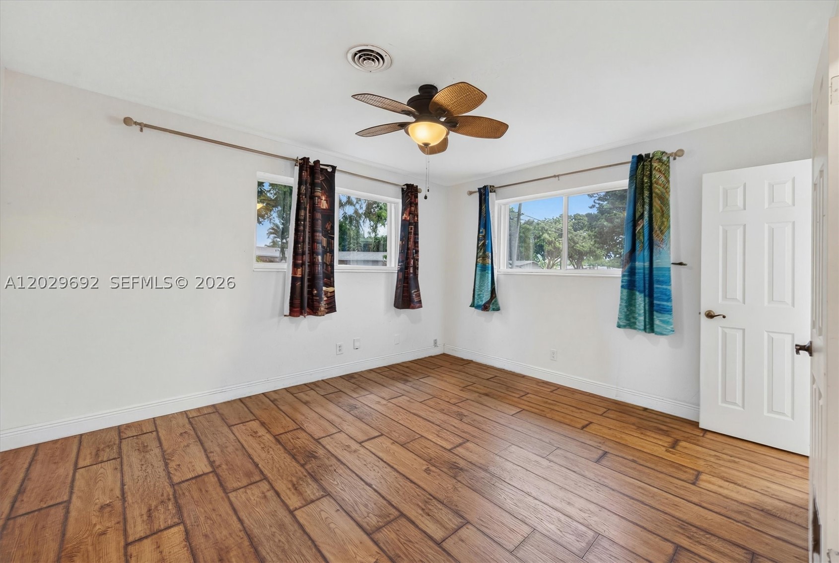 PLANTATION GARDENS 4TH SE - Residential