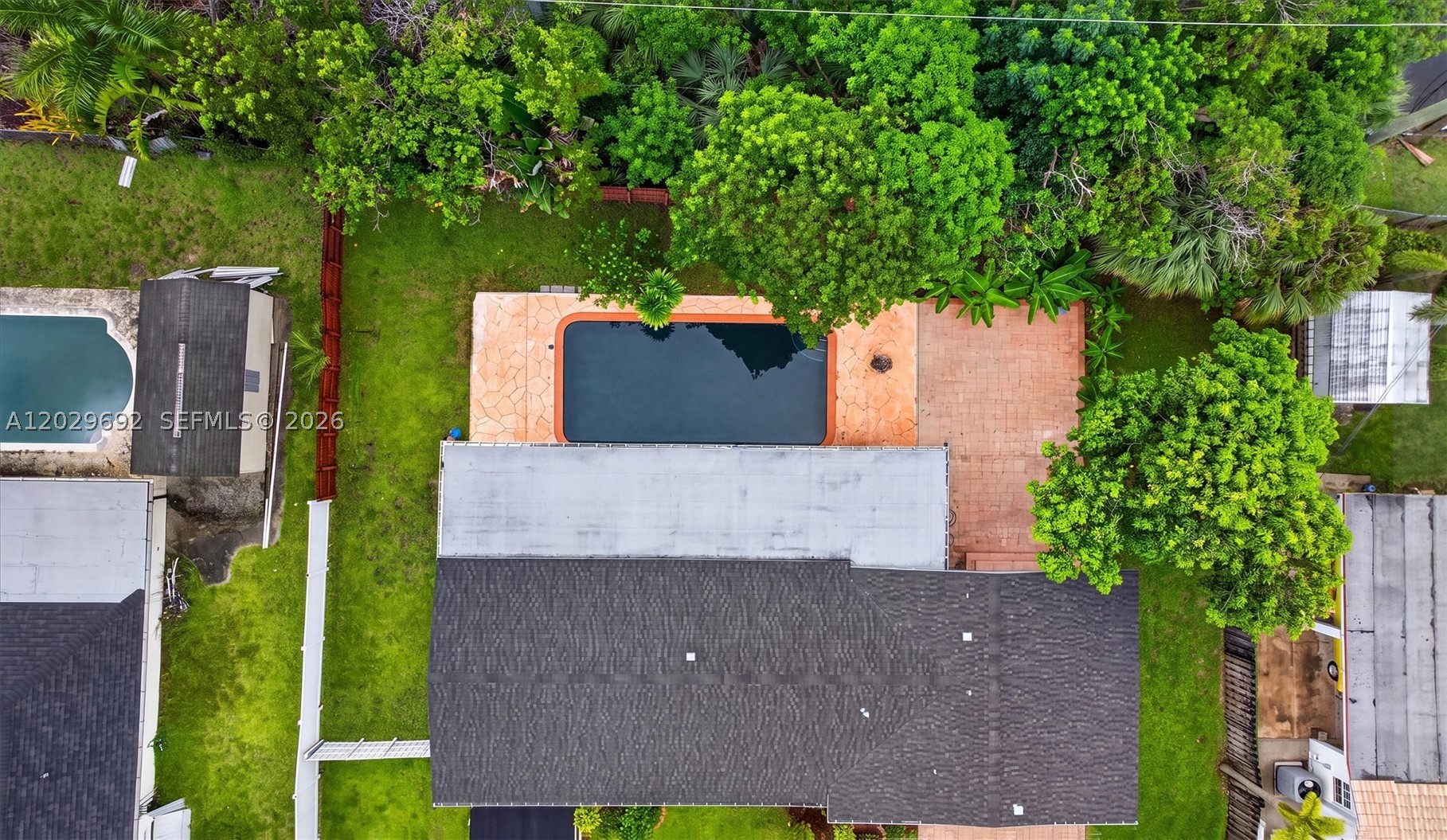 PLANTATION GARDENS 4TH SE - Residential