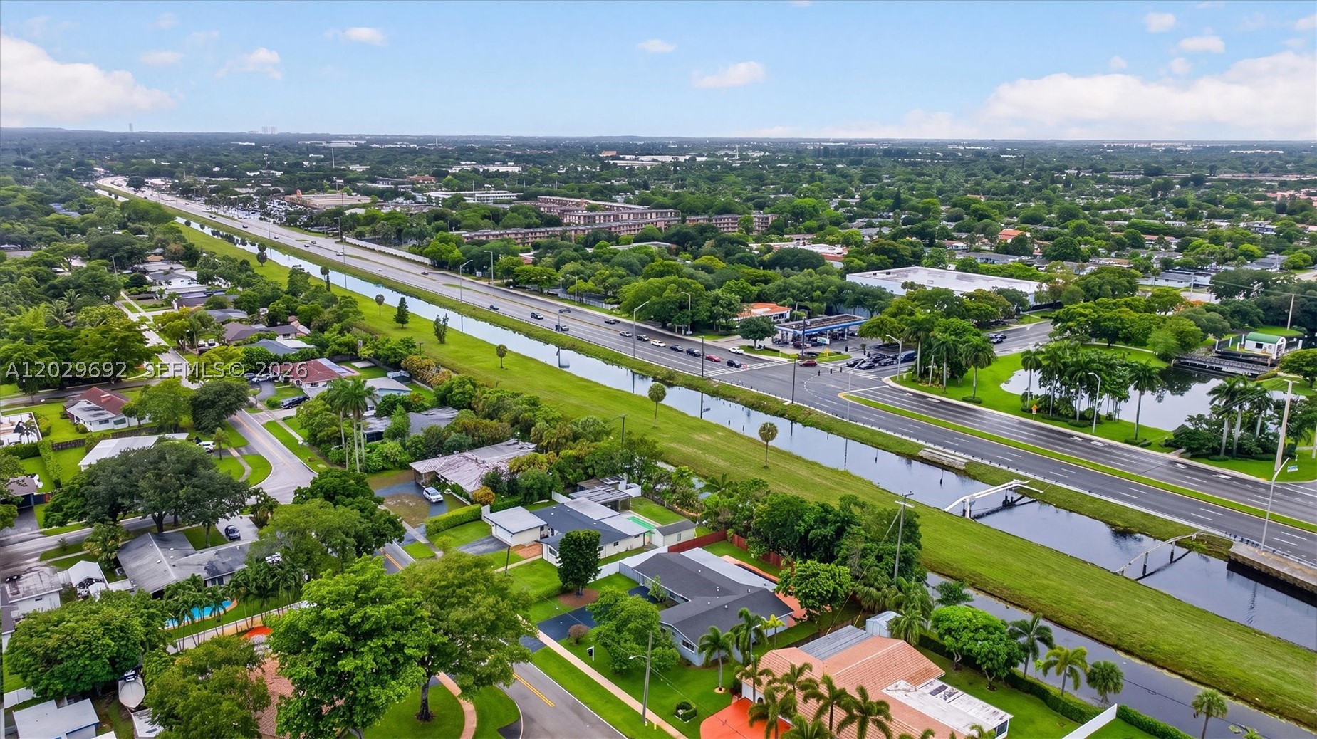 PLANTATION GARDENS 4TH SE - Residential
