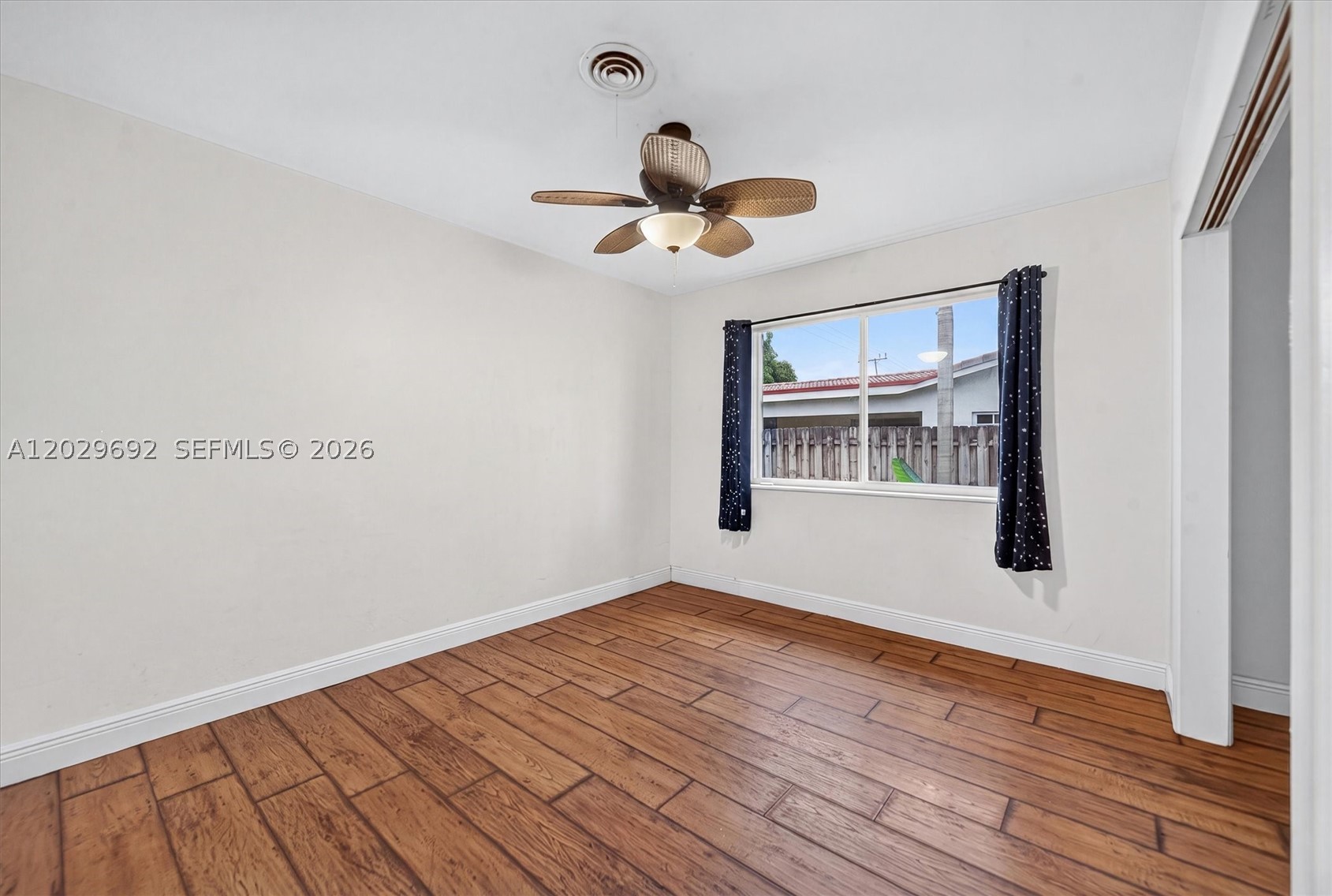 PLANTATION GARDENS 4TH SE - Residential