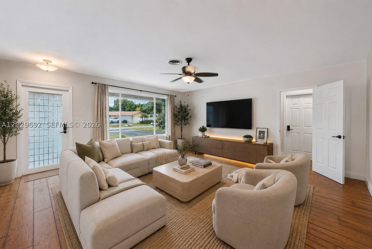 PLANTATION GARDENS 4TH SE - Residential