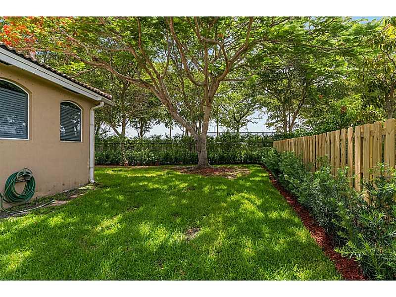 TUSCANY ESTATES AND VILLA - Residential Lease