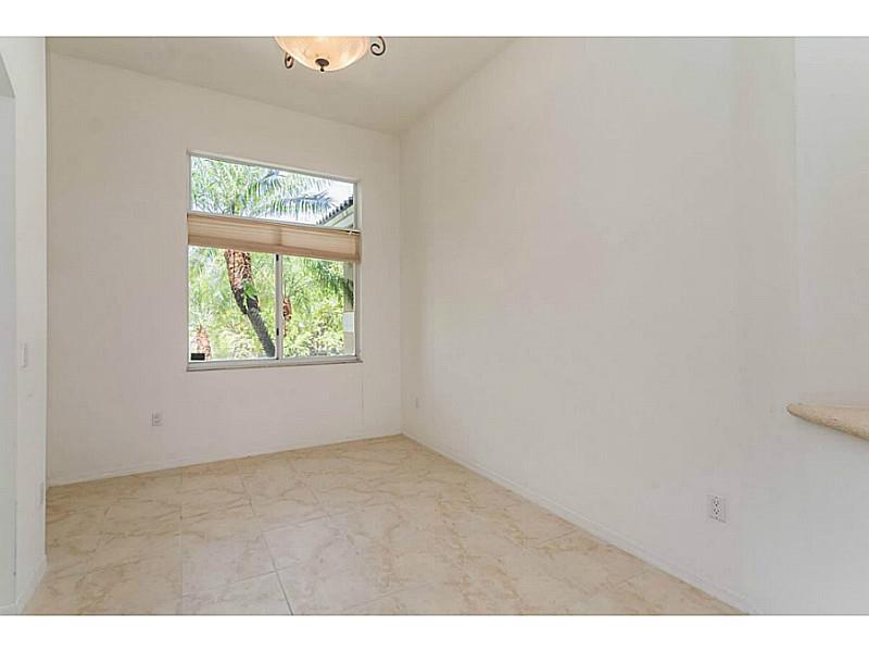 TUSCANY ESTATES AND VILLA - Residential Lease