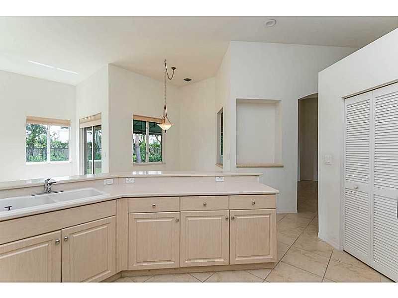 TUSCANY ESTATES AND VILLA - Residential Lease