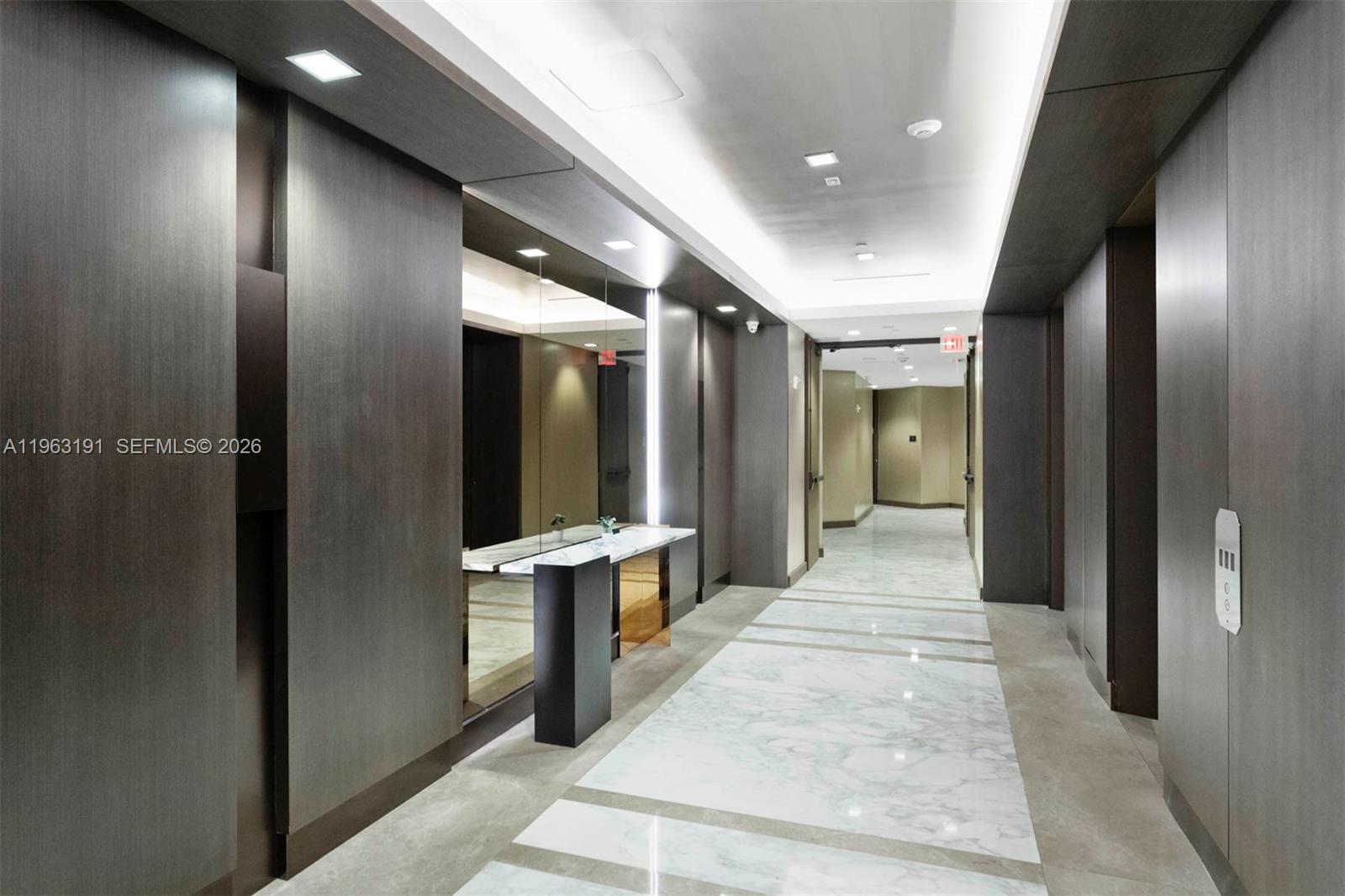 MARINA TOWER CONDO - Residential