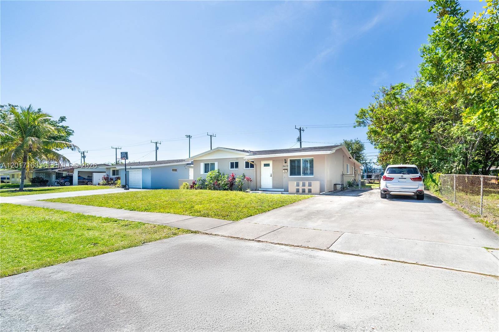 Beautifully maintained 4-bedroom, 3-bathroom home nestled in the highly desired Hollywood area! This spacious property sits on a generous 7,800 sq ft lot and features tasteful upgrades throughout — perfect for first-time homebuyers or anyone seeking room to grow. Enjoy a large backyard ideal for entertaining, relaxing, or future expansion. Conveniently located just minutes from top-rated schools, popular shops, and great restaurants — this home truly combines comfort, convenience, and charm!