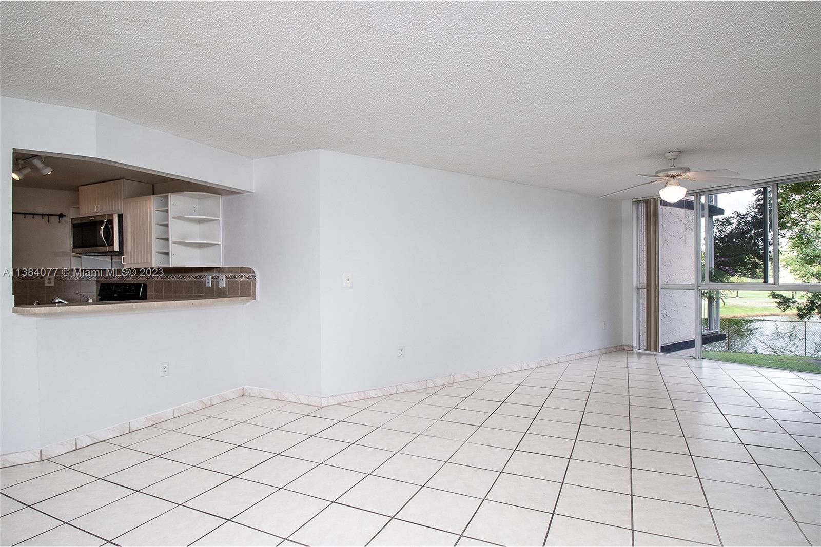 LAS BRISAS@ COUNTRY CLUB - Residential Lease