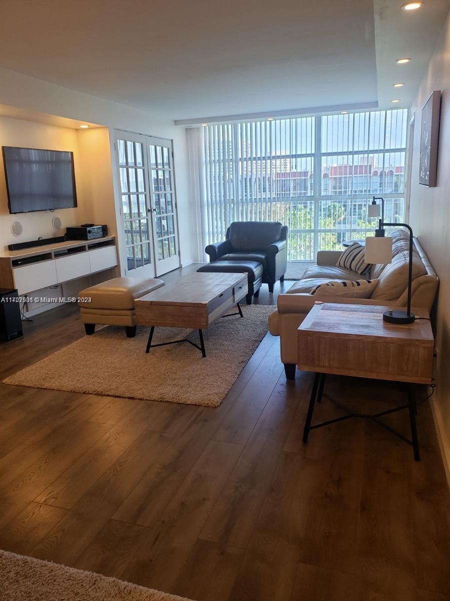 DESOTO PARK NORTH CONDO - Residential