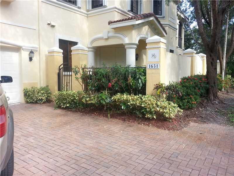 MARIPOSA POINTE AT WESTON - Residential Lease