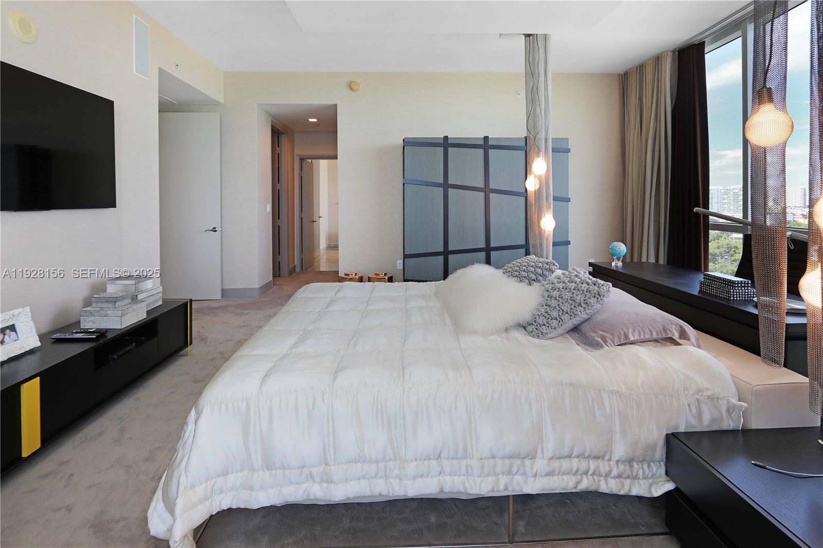 TDR TOWER II CONDO - Residential