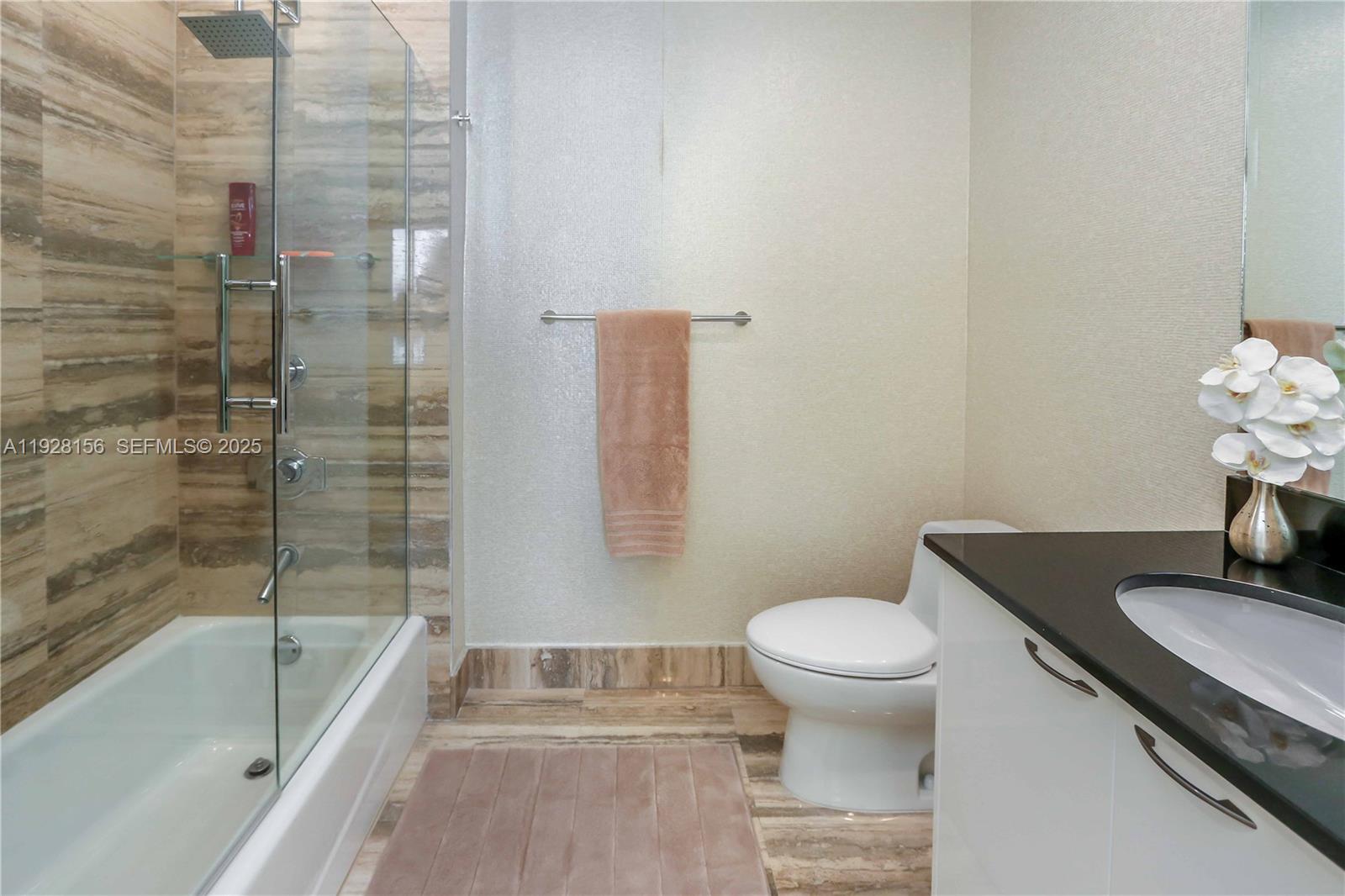 TDR TOWER II CONDO - Residential