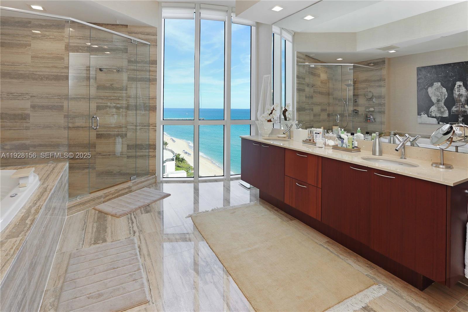 TDR TOWER II CONDO - Residential