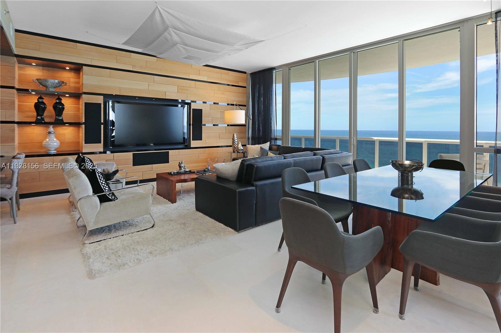 TDR TOWER II CONDO - Residential