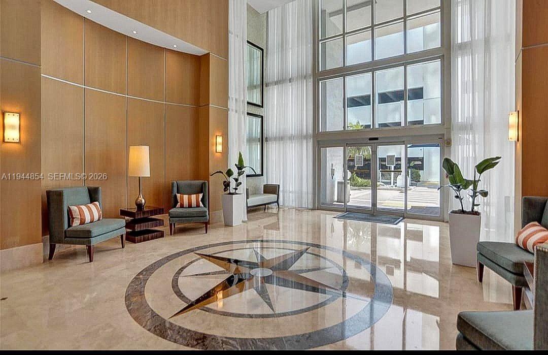 OCEAN MARINE YACHT CLUB C - Residential