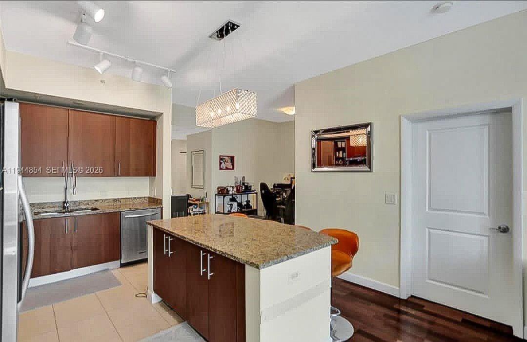OCEAN MARINE YACHT CLUB C - Residential