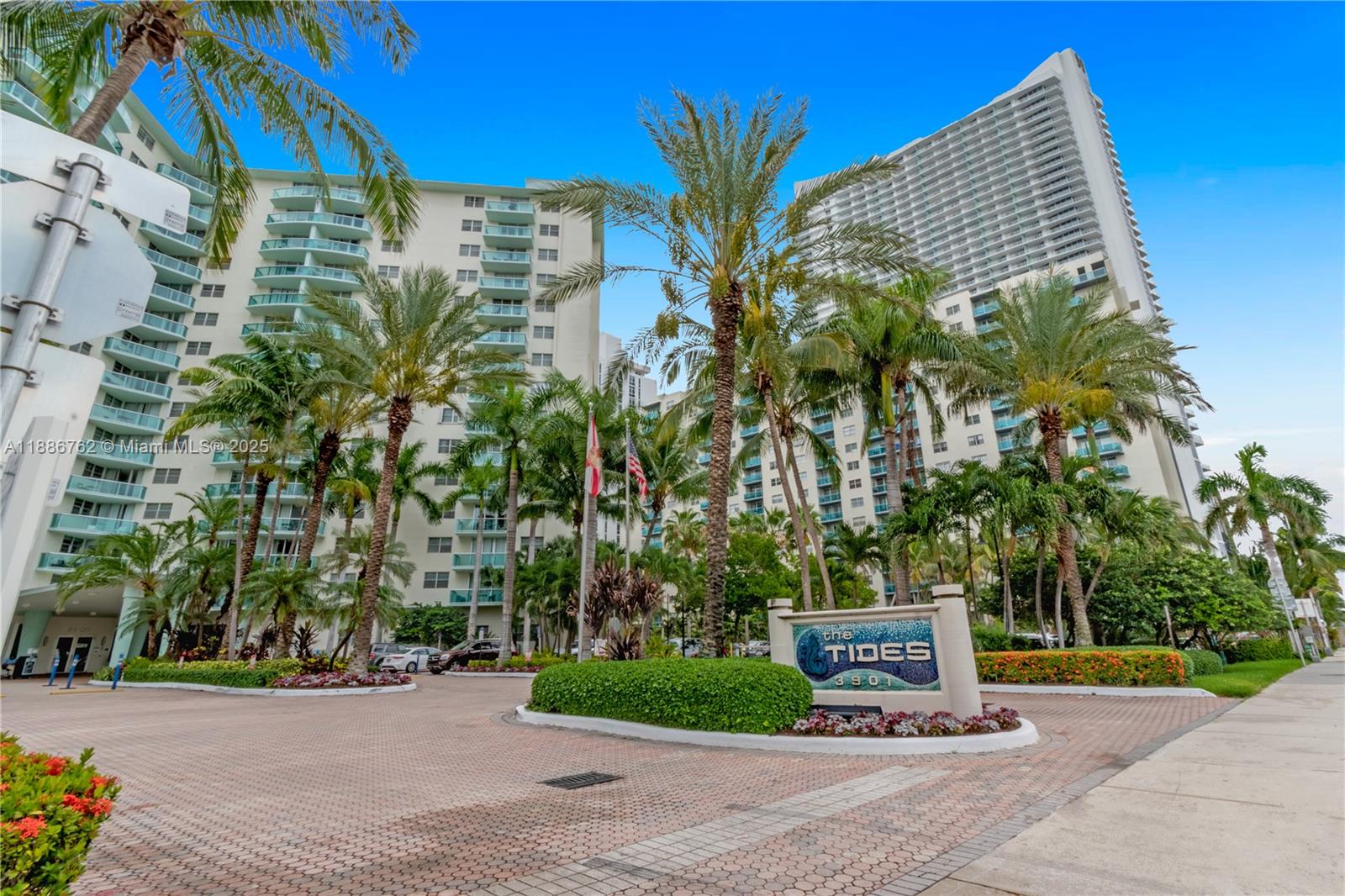 TIDES ON HOLLYWOOD BEACH - Residential