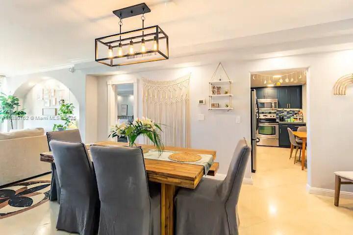TIDES ON HOLLYWOOD BEACH - Residential