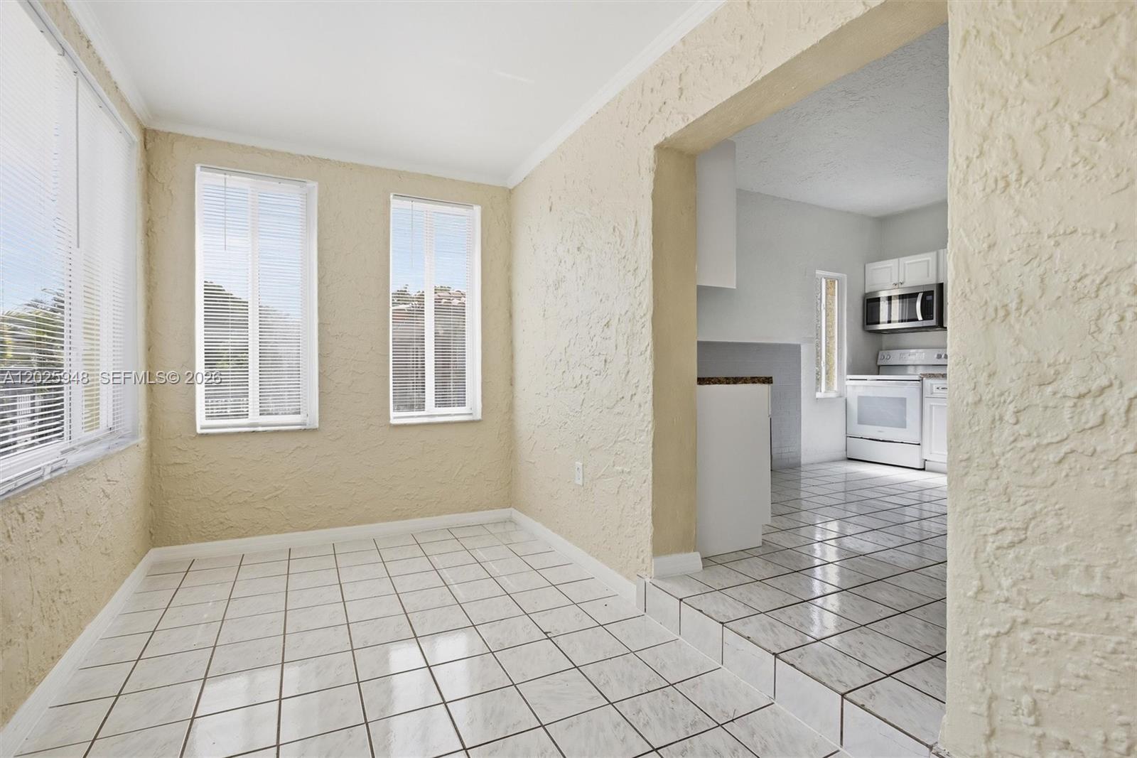 DURNIERS - Residential Lease