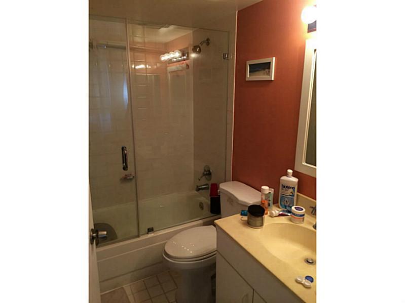 MADISON DOWNTOWN CONDO - Residential Lease