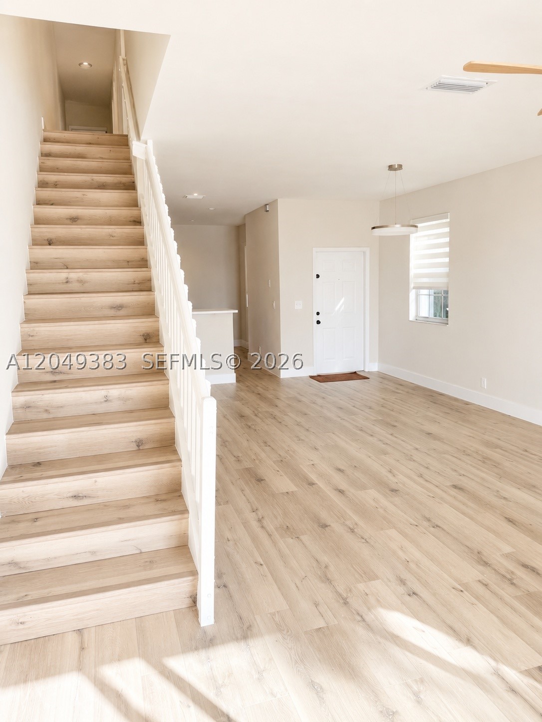 SECTORS 3 & 4 BOUNDARY PL - Residential Lease