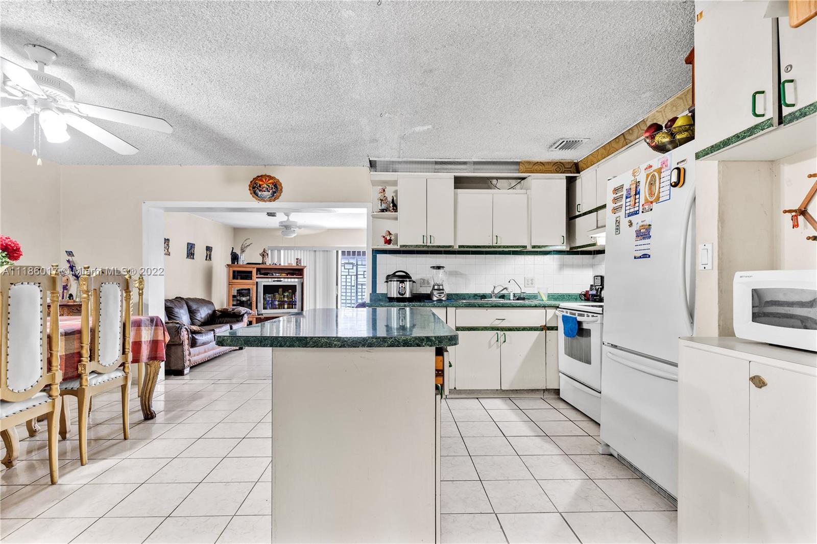 TAMIAMI TWIN VILLAS CONDO - Residential