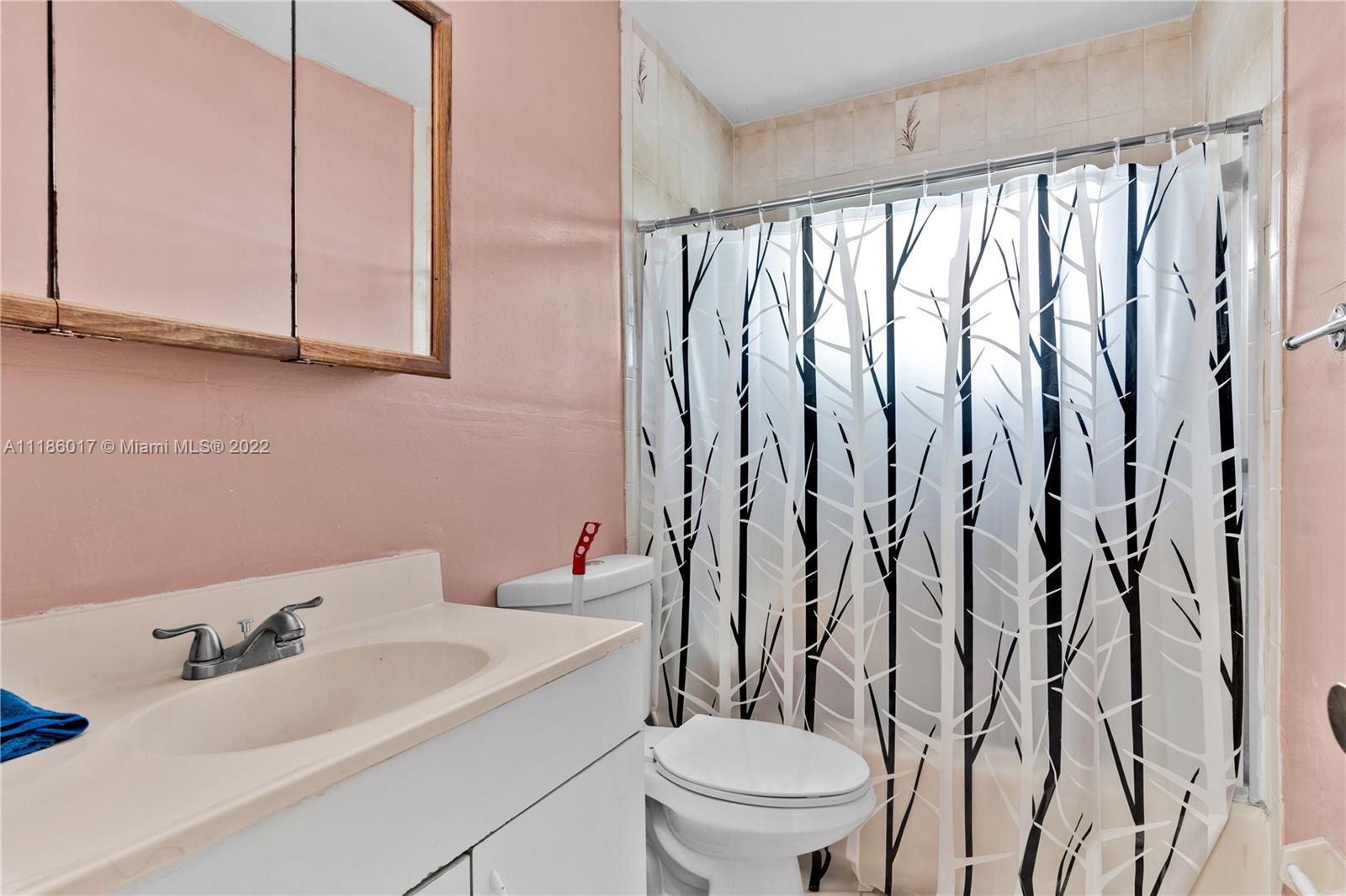 TAMIAMI TWIN VILLAS CONDO - Residential