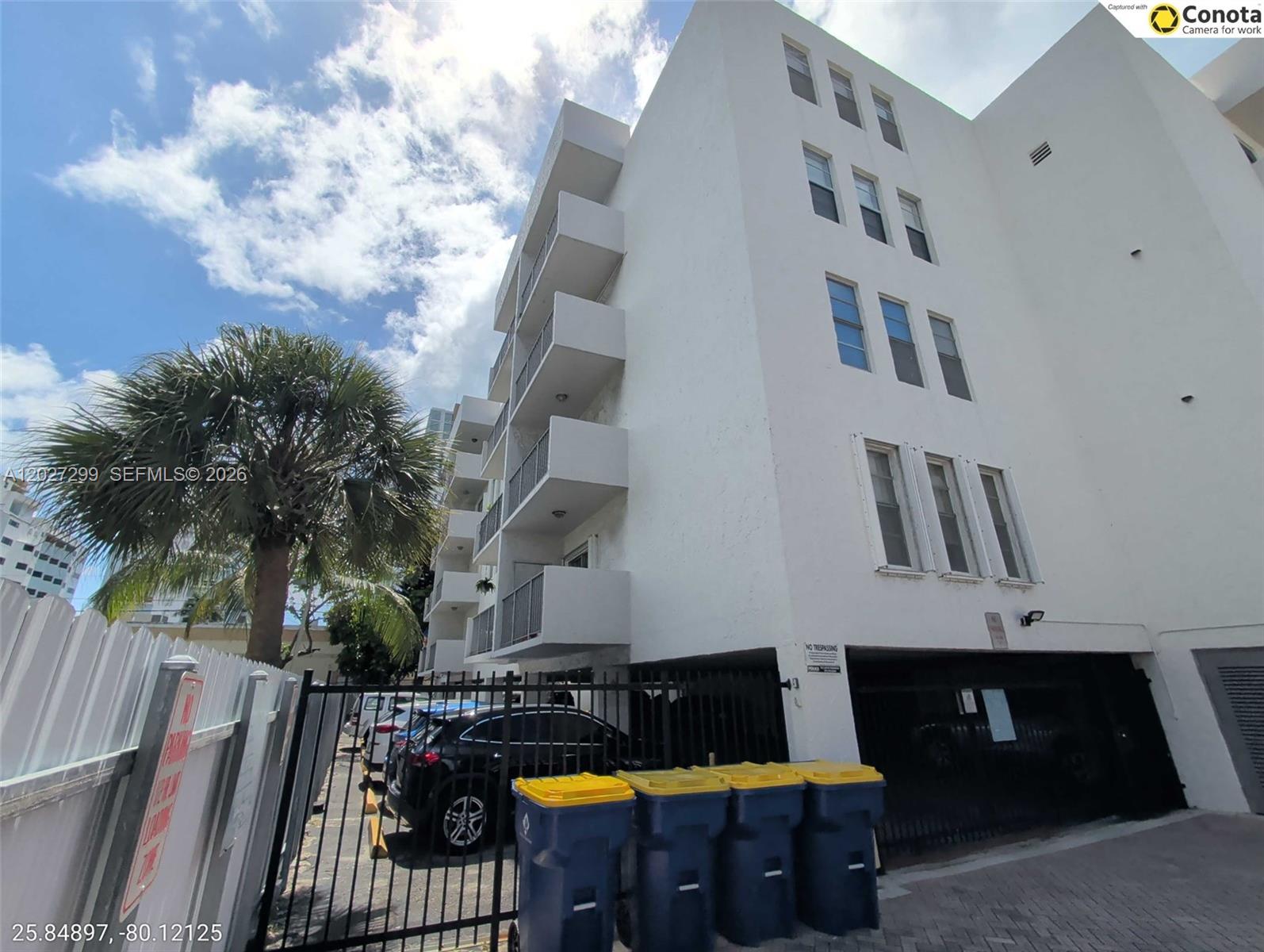 CLINTON CONDO - Residential